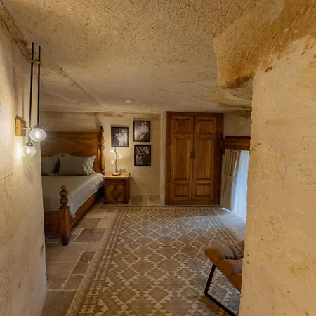 Asmali Cave Ürgüp
