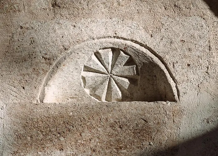 Asmali Cave * Ürgüp